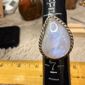 Silver and Gray Teardrop Ring .925